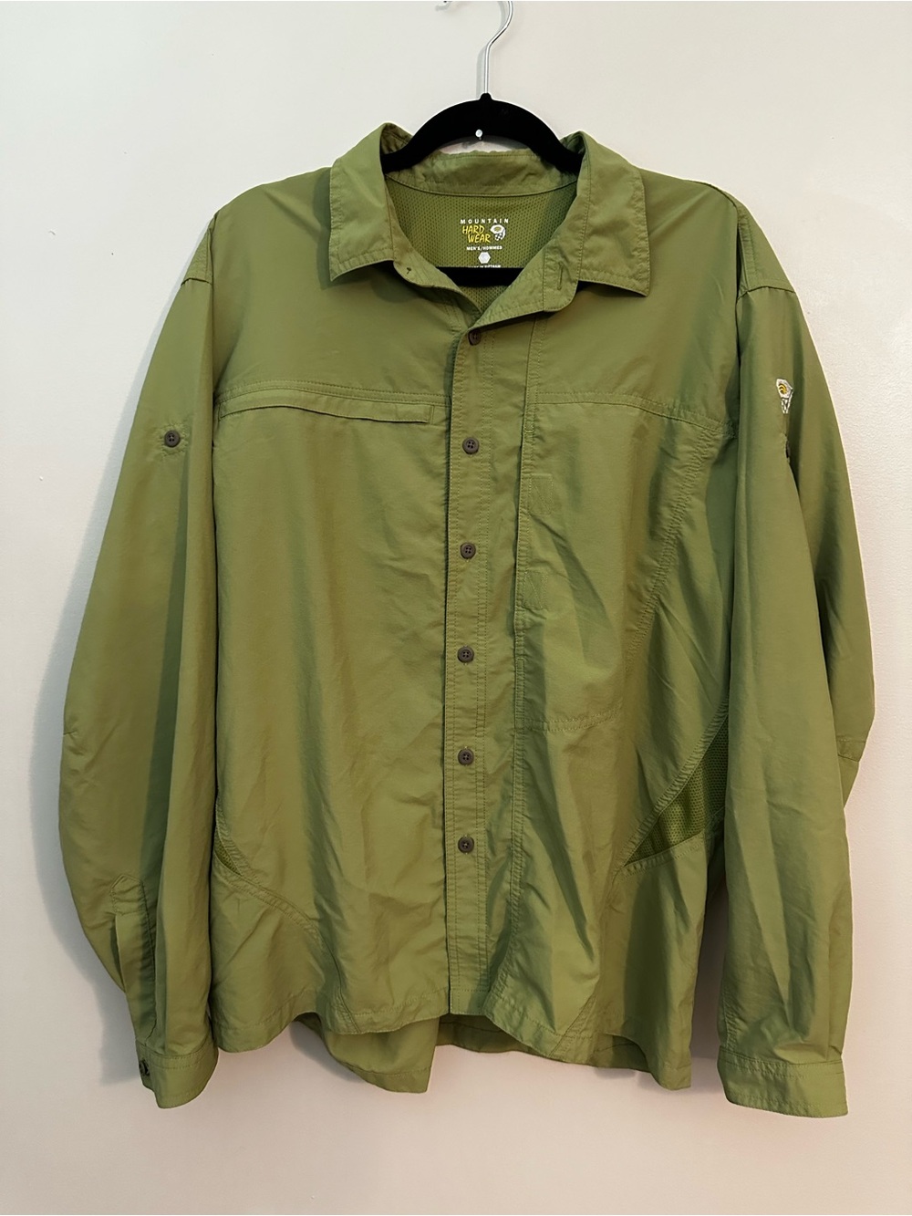 Mountain Hardwear Men’s Shirt Large Button Up Long Sleeve Solid Green Vented